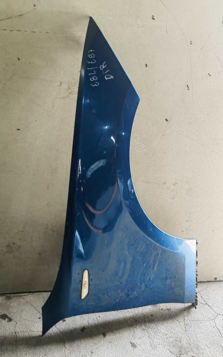 Guarda lamas direito Bmw E81/E82/E87/E88