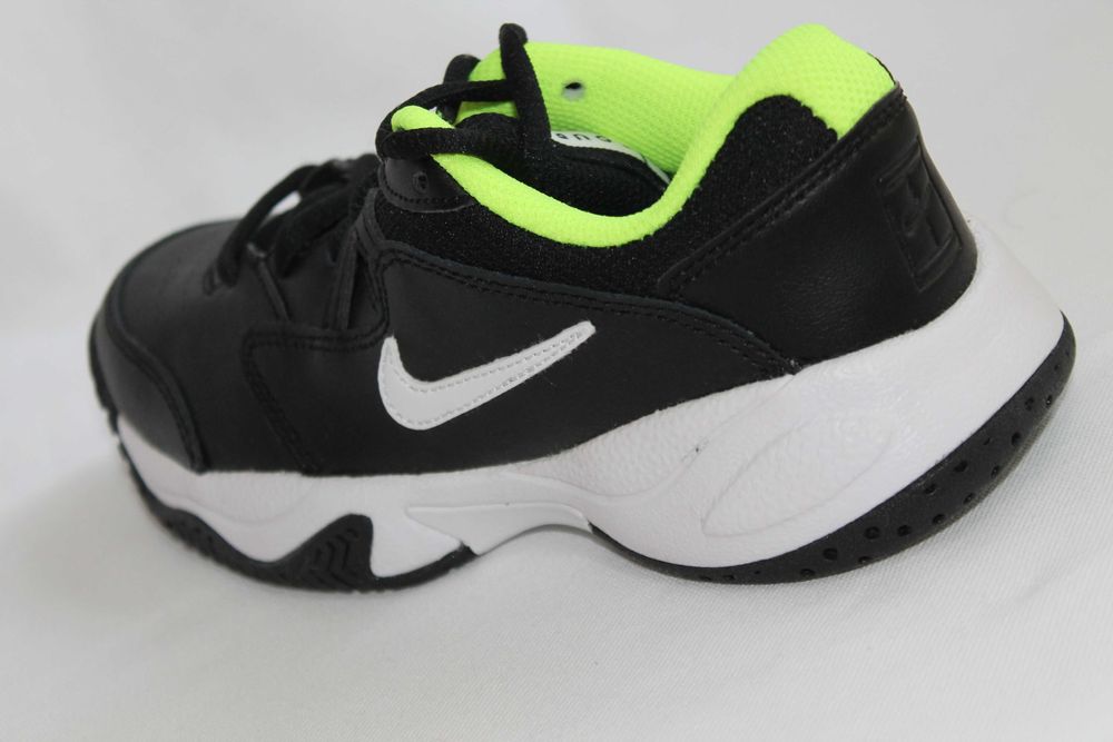 NIKE Kids Court Jr. Lite 2 Tennis _USA 1,5 EUR-33_устіл-20,7 см