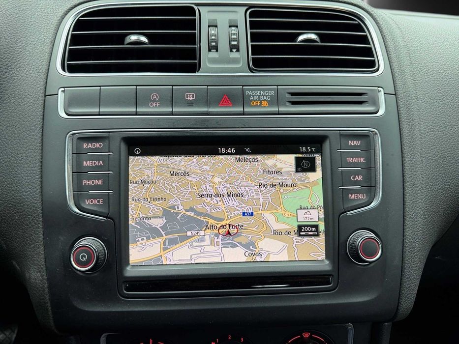 VW Polo 1.0 GPS+Cruise+J15 c/Garantia - 141€ p/mês