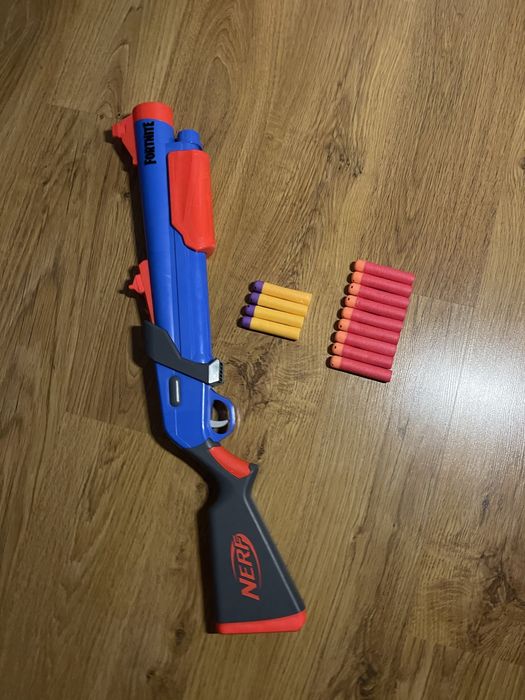 Nerf Fortnite pump sg