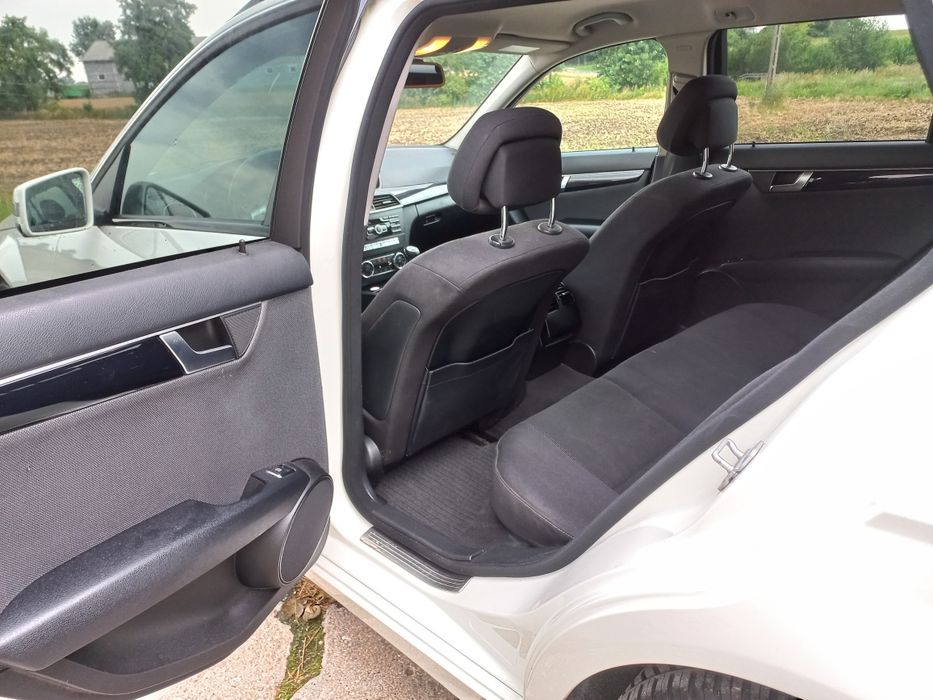 Mercedes C - klasa 2.2CDi BlueEFFICIENCY