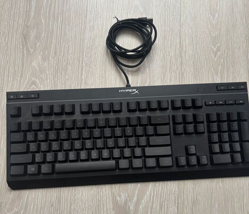 Клавіатура дротова ігрова HyperX Alloy Core RGB Black UA USB
