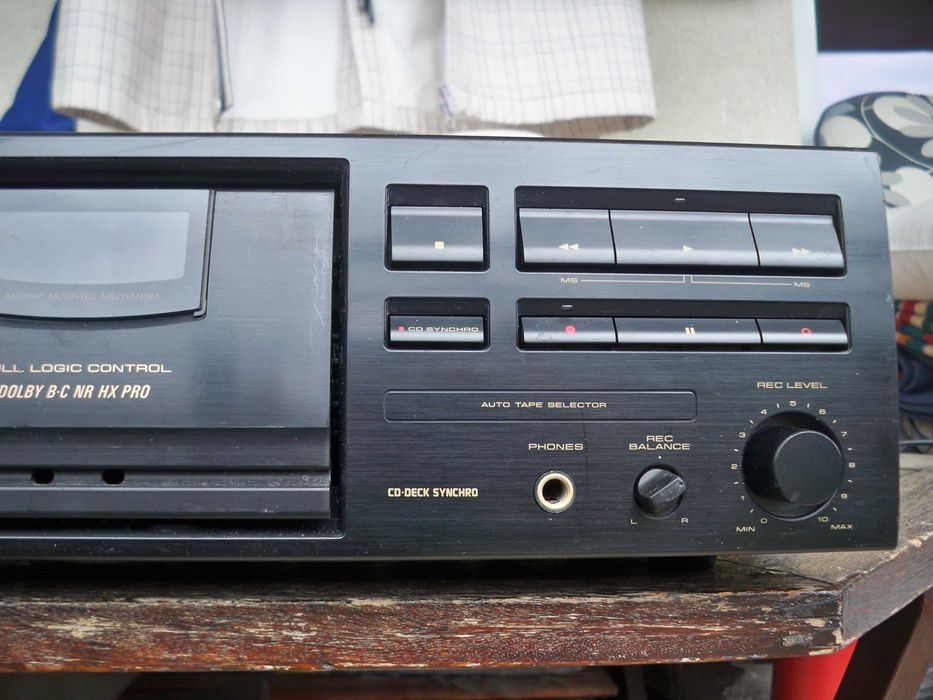 magnetofon Pioneer CT-S220, Dolby B/C nowe paski