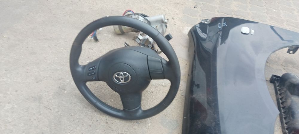 Toyota Corolla e12 części lampy kierownica