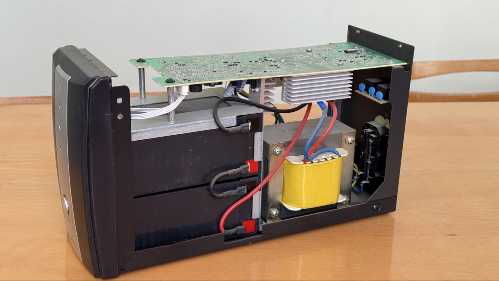 LogicPower K1000VA. 24в. Безперебійник. ДБЖ. УПС. UPS. Інвентор