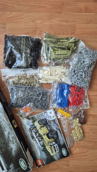 Лего Lego 42110 Technic Land Rover Defender