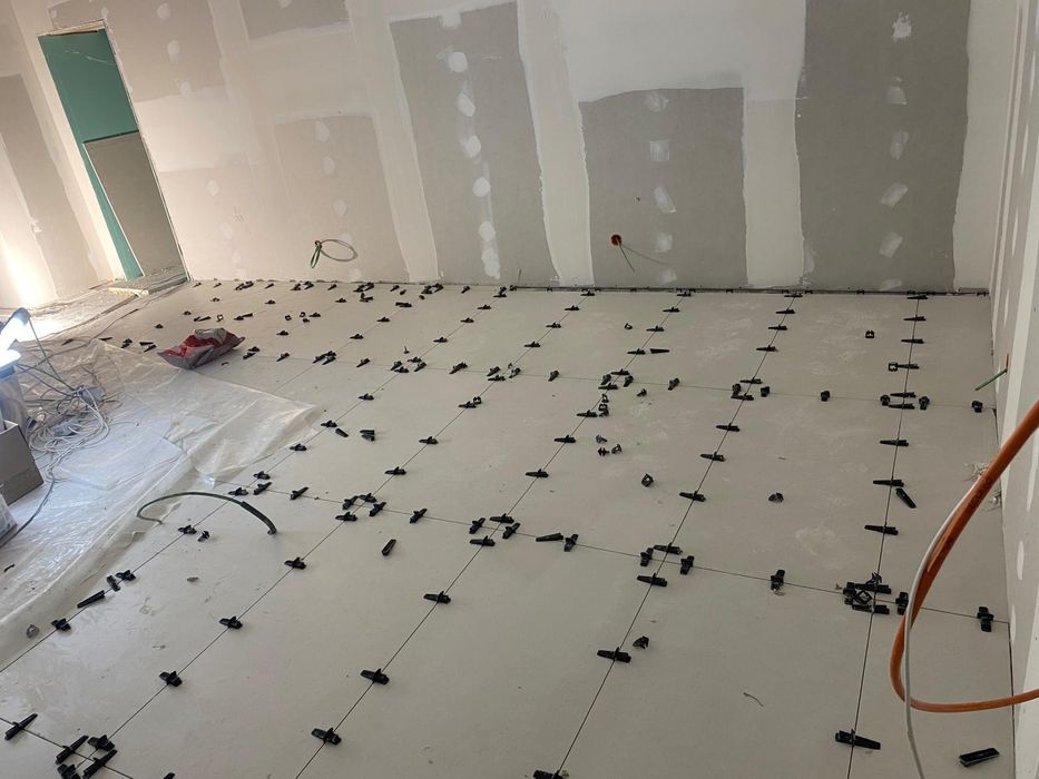 Assentamento de Cerâmica, Ladrilho e Flutuante478860018399334403