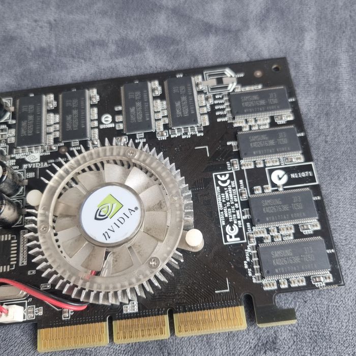 NVIDIA GeForce FX 5200 128MB DDR AGP 8X | SST-4020TV / P162