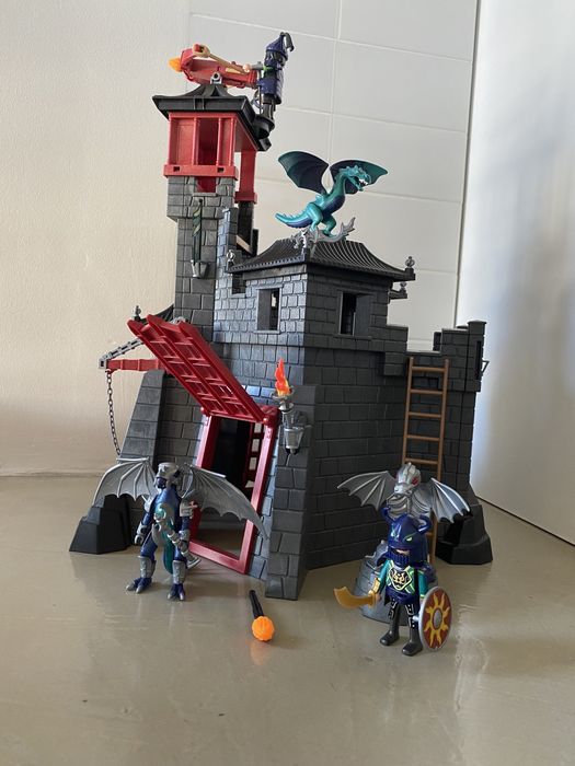 Playmobil Castelo Dragões