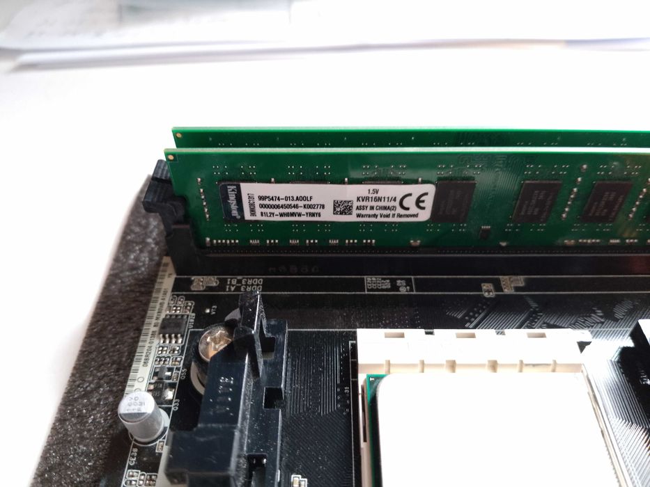 Комплект AM3/AM3+ ASRock N68-GS4 FX R2.0, 8gb ddr3, Athlon 2 x2 240