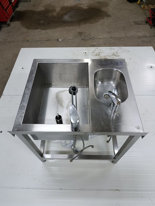 Zlew gastronomiczny / Zlew dwukomorowy / Meble gastronomiczne