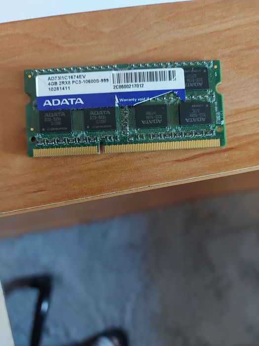 ADATA ad73l1c1676ev 4Gb ddr3 pc3 10600 1.5v