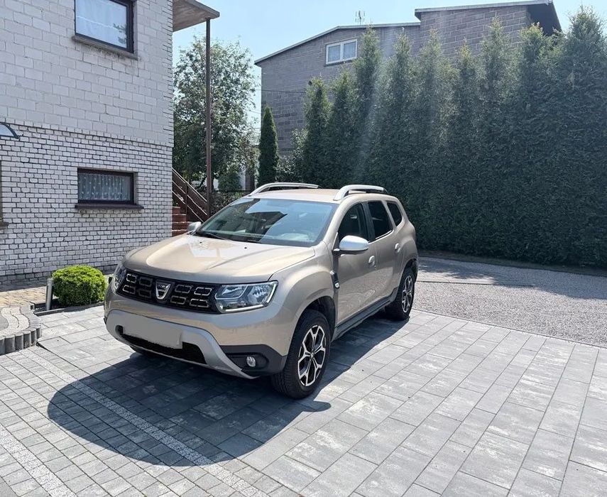 Dacia Duster bezwypadek kamery 360 grzane fotele nawigacja martwe pole