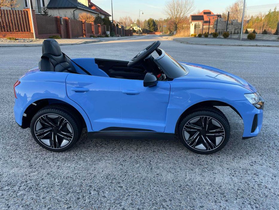 NOWE Audi e-tron 4x4 na akumulator dla dzieci samochód dzieci PILOT