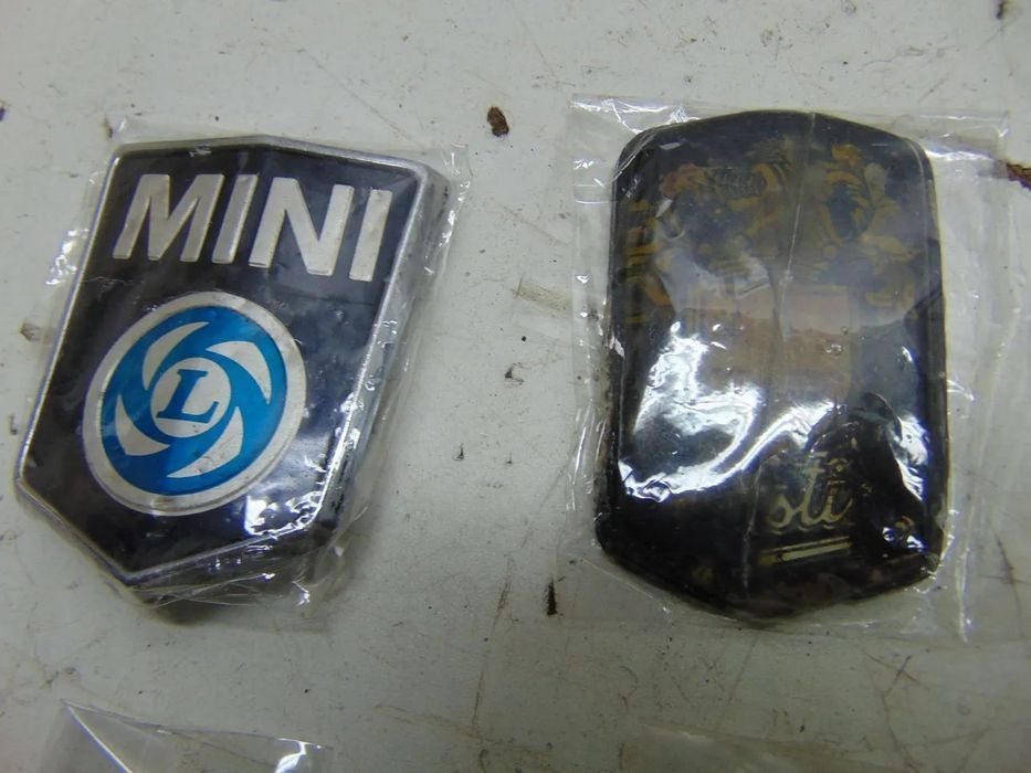 Antigos/clássicos símbolos " usado em bom estado