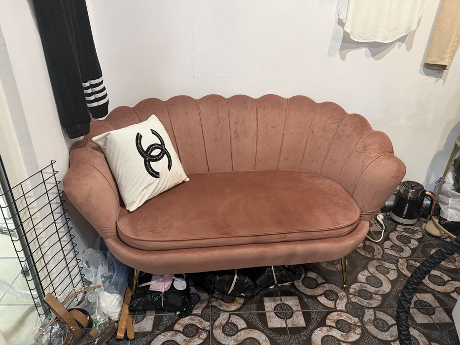 Sofa Muszla róż.