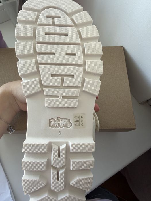Босоніжки coach