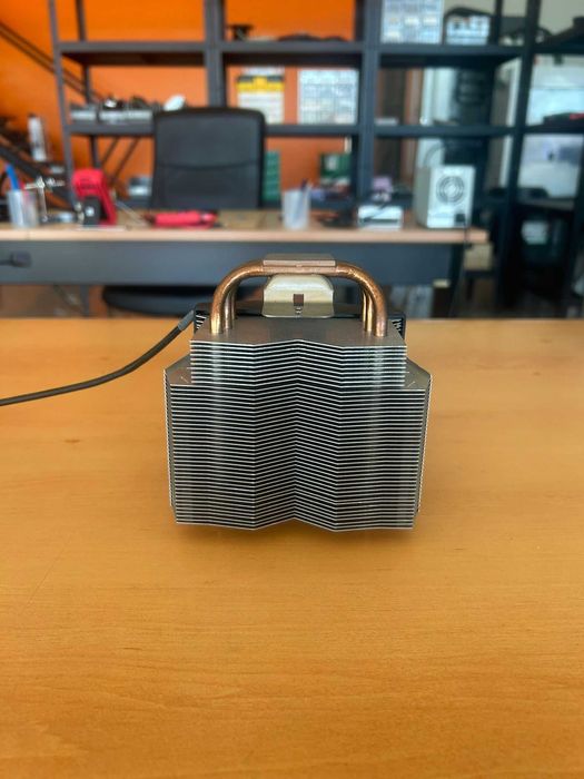 Cooler de CPU Artic Freezer 1364741160351875121