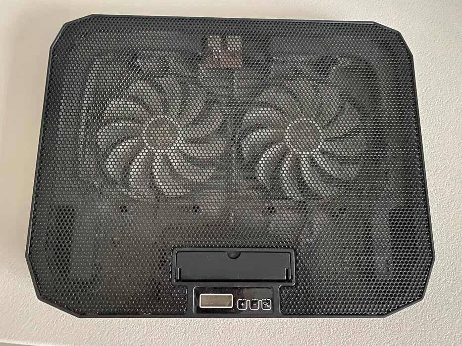 Охолоджуюча підставка 2E Gaming