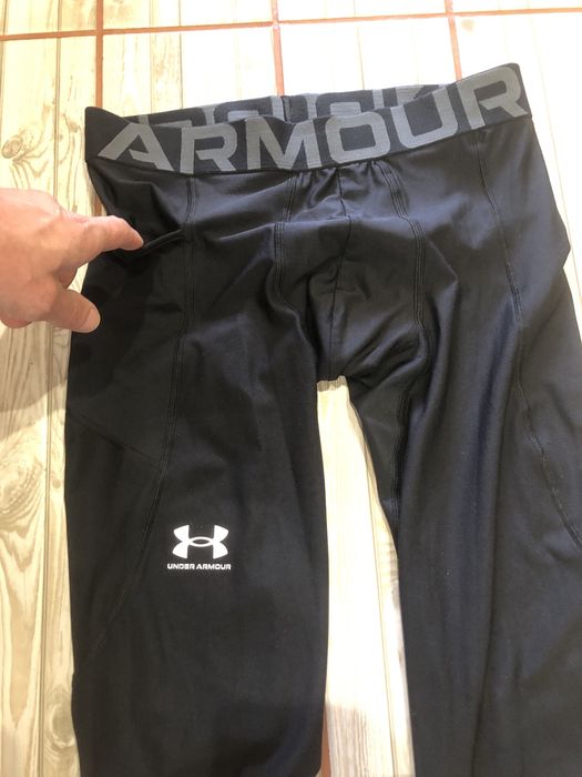 Компрессионные, термо лосины Under Armour с карманом