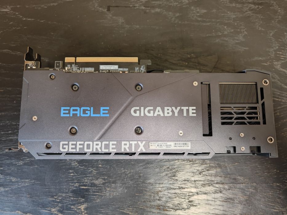 Відеокарта Gigabyte  RTX 3070 Ti EAGLE 8GB GDDR6X (256bit) (1800/19000) (2 х HDMI, 2 x DisplayPort)