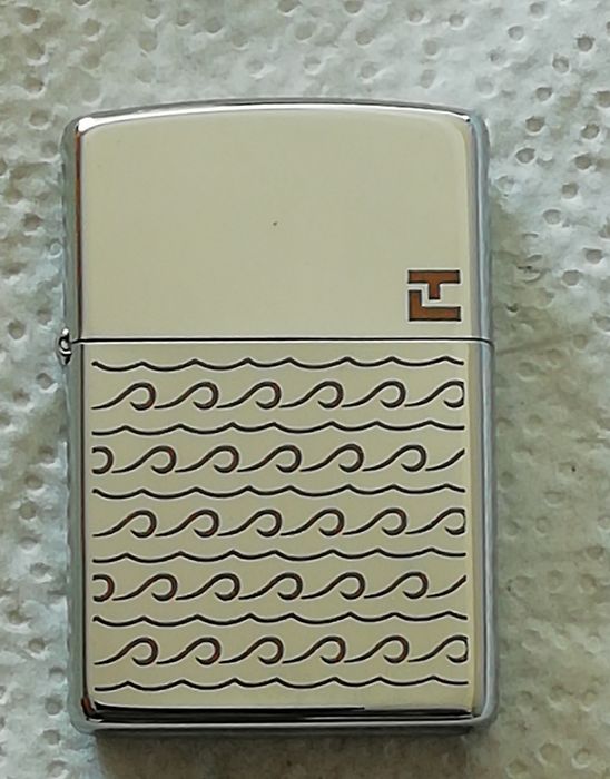Isqueiros ZIPPO Ted Lapidus.