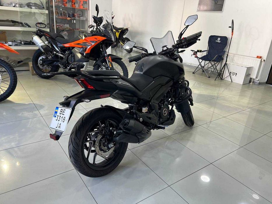 Bajaj Dominar 400