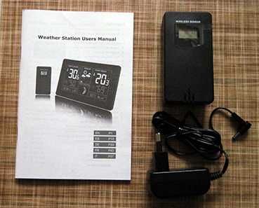 Метеостанция НОВАЯ настольная FJ3378 с барометром и WF датчиком