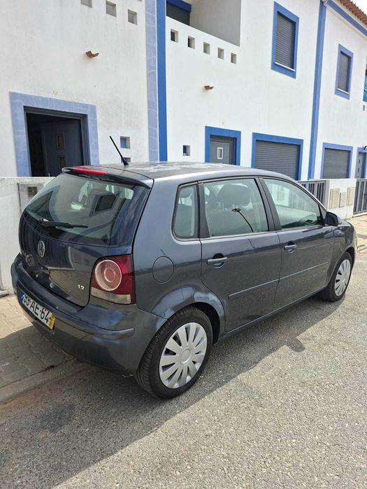 Polo Volkswagem 2005