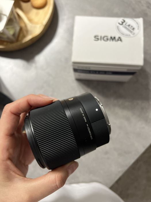 Obiektyw sigma 30mm f1.4 DCDN