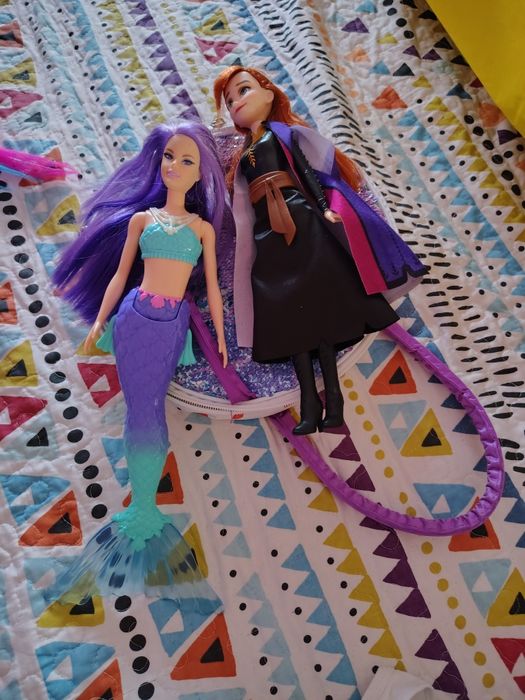 Lancheira e barbies