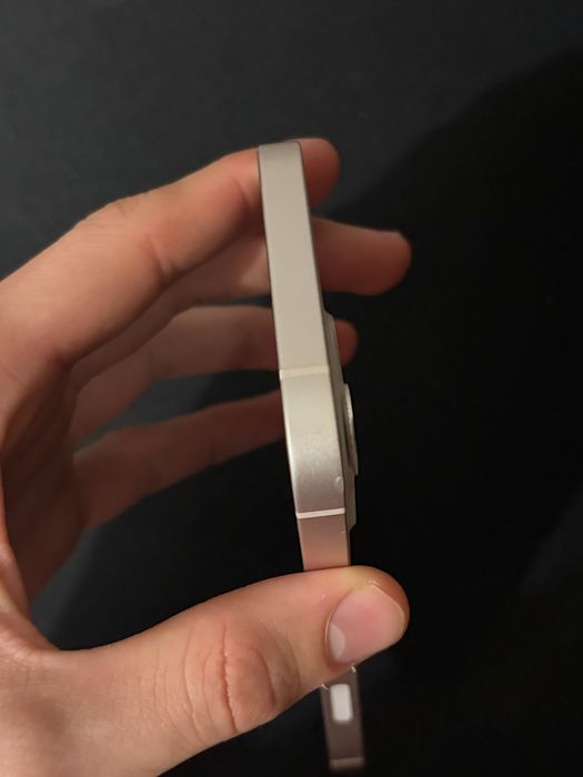 iPhone 13  розбитий екран