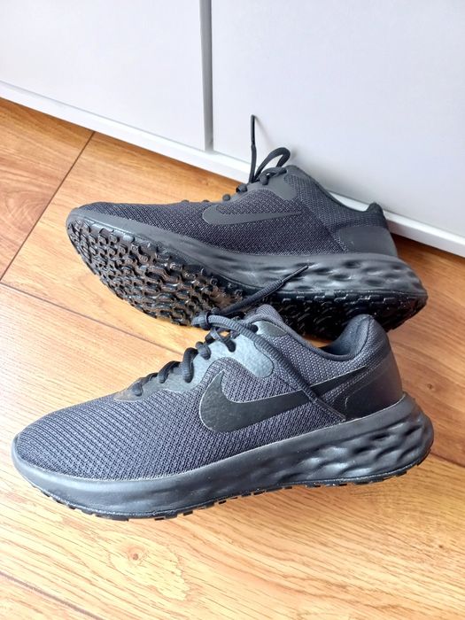 Buty sportowe Nike Revolution 38,5- 39 adidasy do biegania