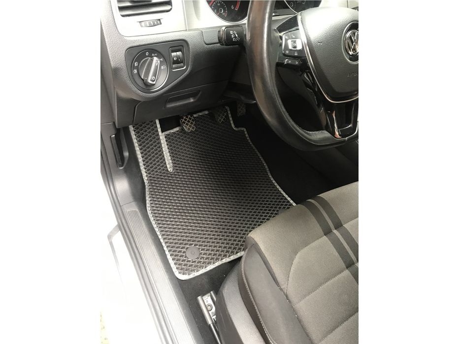 Volkswagen Golf 7 Коврики EVA (черные)