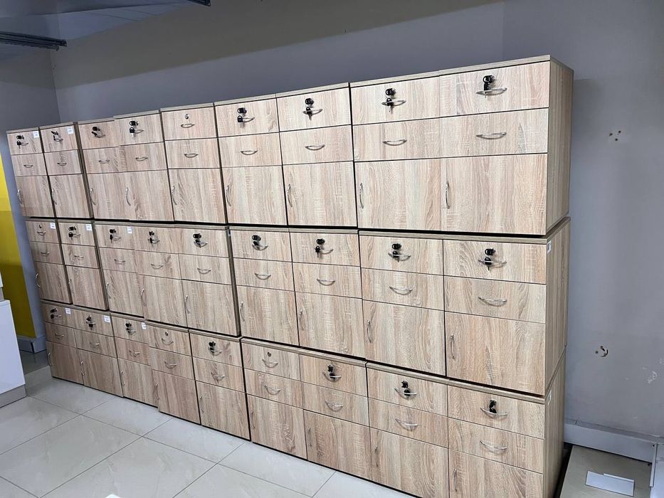 РАСПРОДАЖА офисной мебели кресла офисные стулья