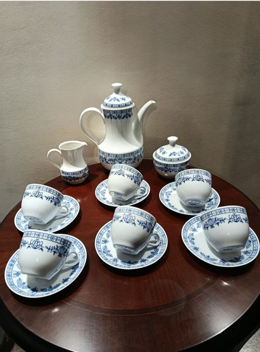 Śliczny stary serwis porcelana Kahla
