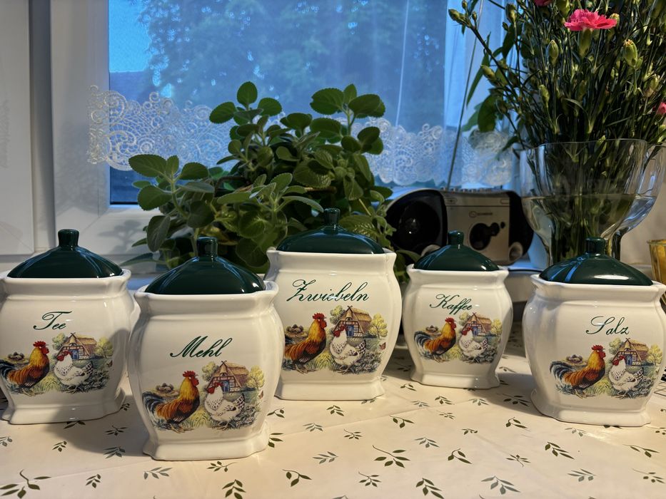 Pojemniki cerramika kawa , cebula ,herbata ,maka ,sol