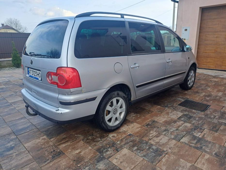 Продам Volkswagen Sharan 2005 року