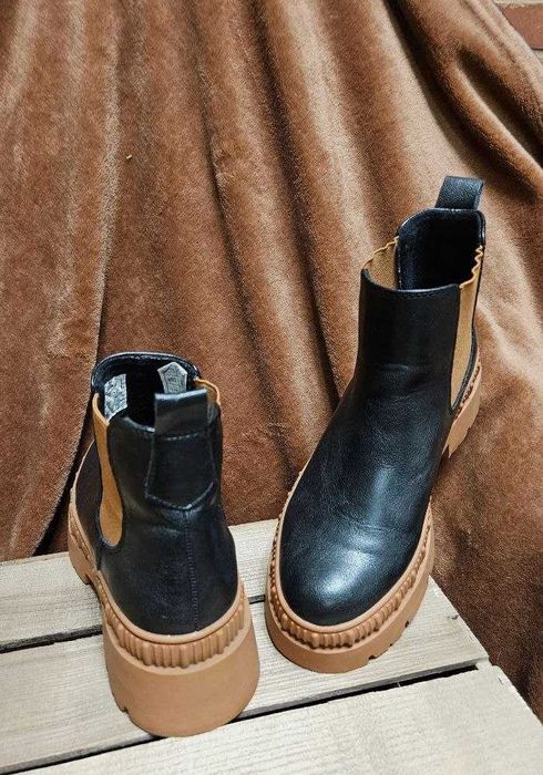 Челси-ботинки демисезонные LC Waikiki черные с контрастной вставкой