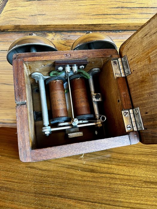 Antiga campainha telefone