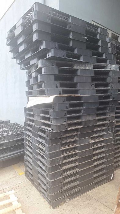 Palete plastico 140x110 cm