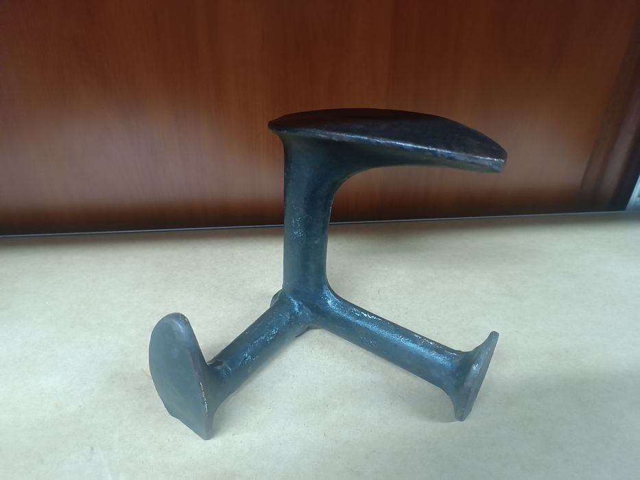 Колода / лапа сапожна Німеччина