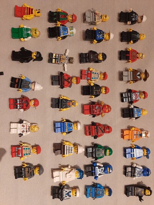 Bonecos bandeiras lego tecnic robt nave