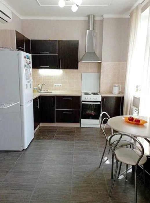 Уютная студийная квартира в новом комплексе в районе Архитекторской