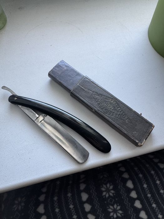 Опасна бритва волга