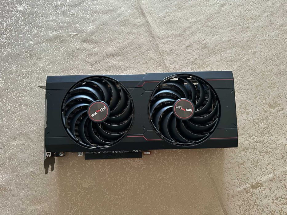 Pack CPU 5600X + GPU RX 6700XT 12GB