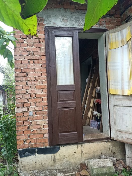 Продаж будинку з земельними ділянками м.Тисмениця