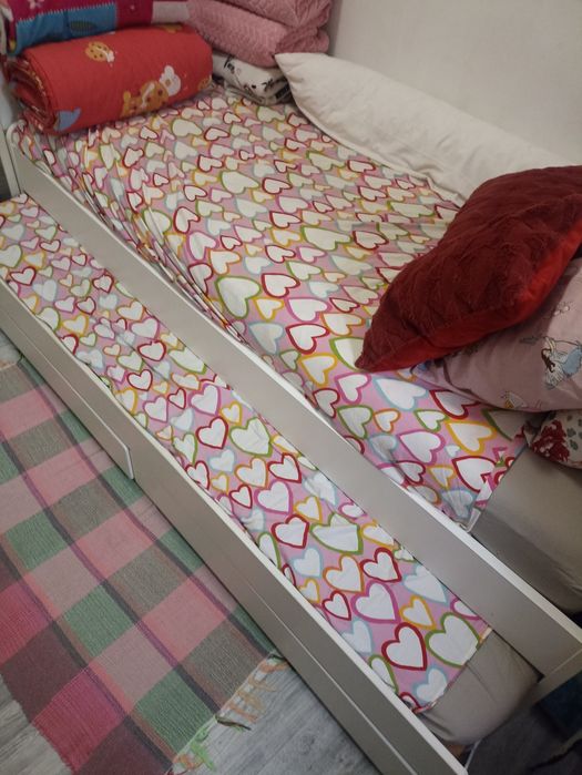 Beliche branca (cama dupla) com gavetas 110€