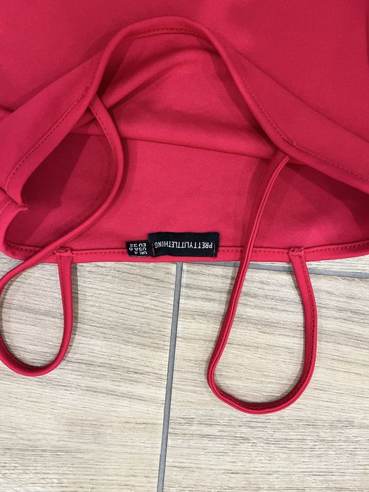 Жіночий одяг дешево розпродаж