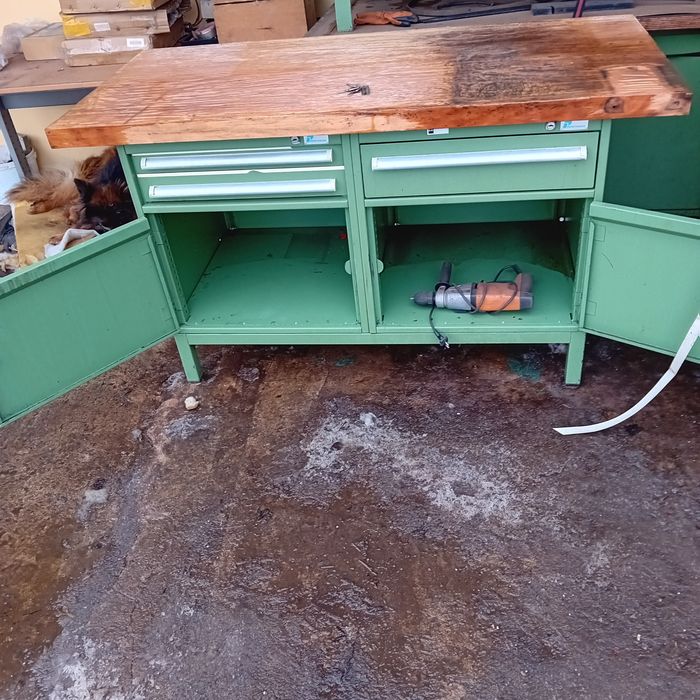 stół narzędziowy warsztatowy